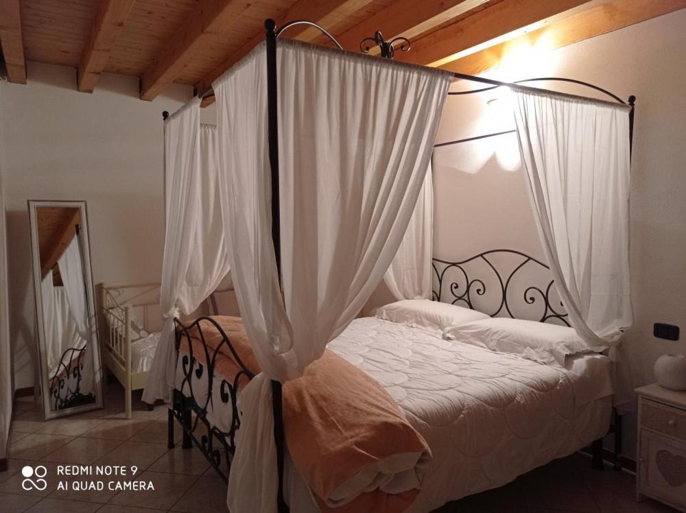 피소그네 Casa Delle Api 아파트 외부 사진